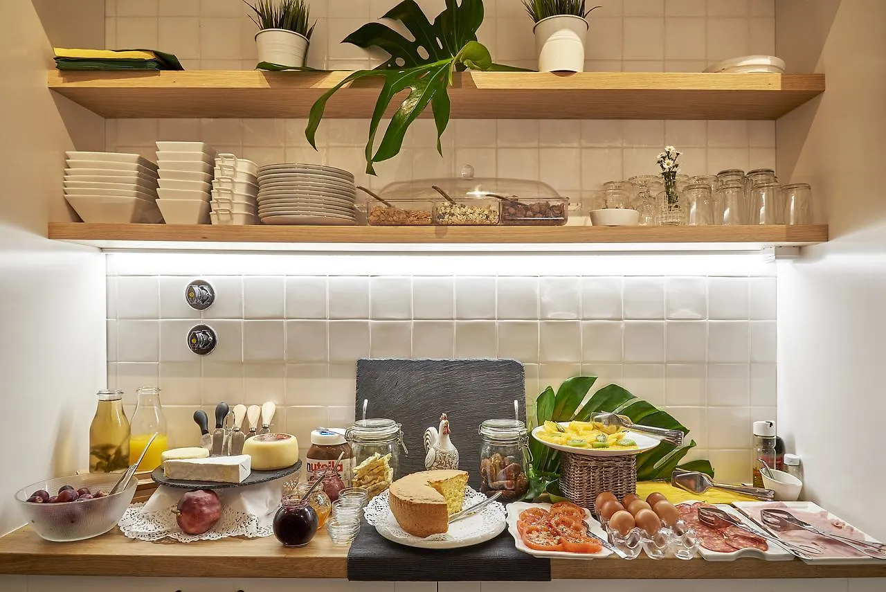 Lisbon Inn Lapa Suites