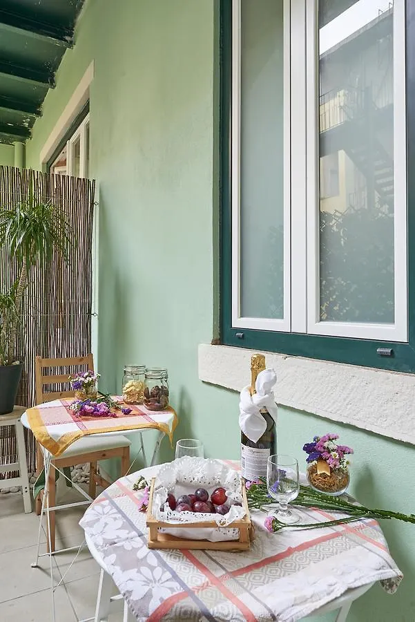 *** Bed & Breakfast Lisbon Inn Lapa Suites Portugal