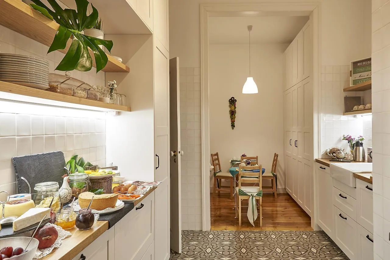 Bed & Breakfast Lisbon Inn Lapa Suites